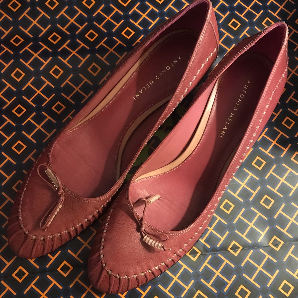 Purple Antonio Melani kitten heels size 10